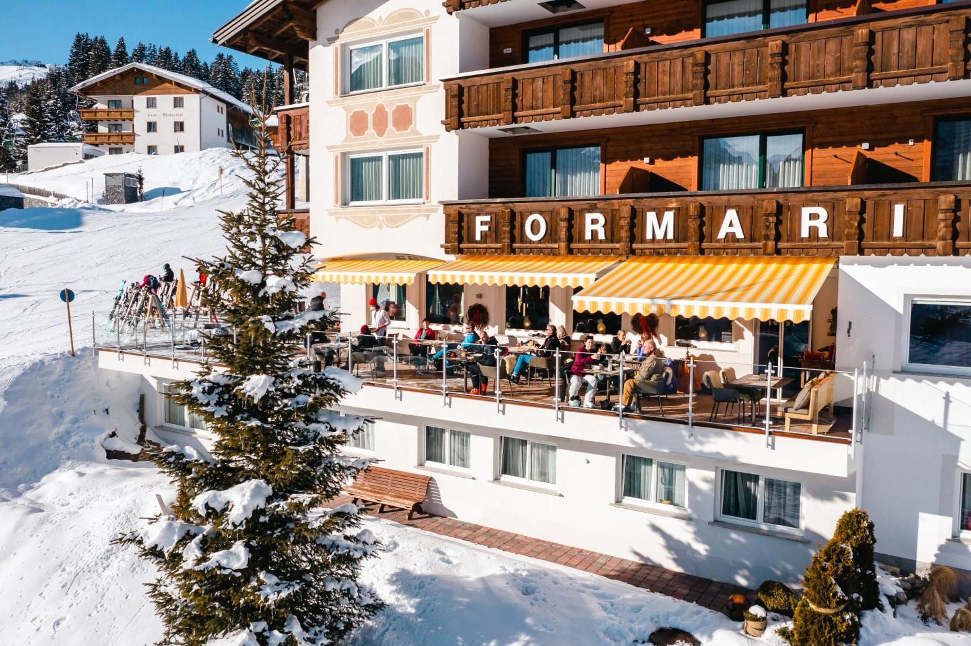Hotel Restaurant Formarin Oberlech Exterior photo